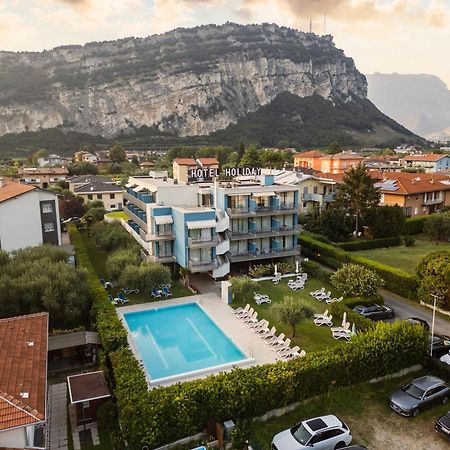 Hotel Holiday Sport & Relax Torbole Sul Garda Zewnętrze zdjęcie