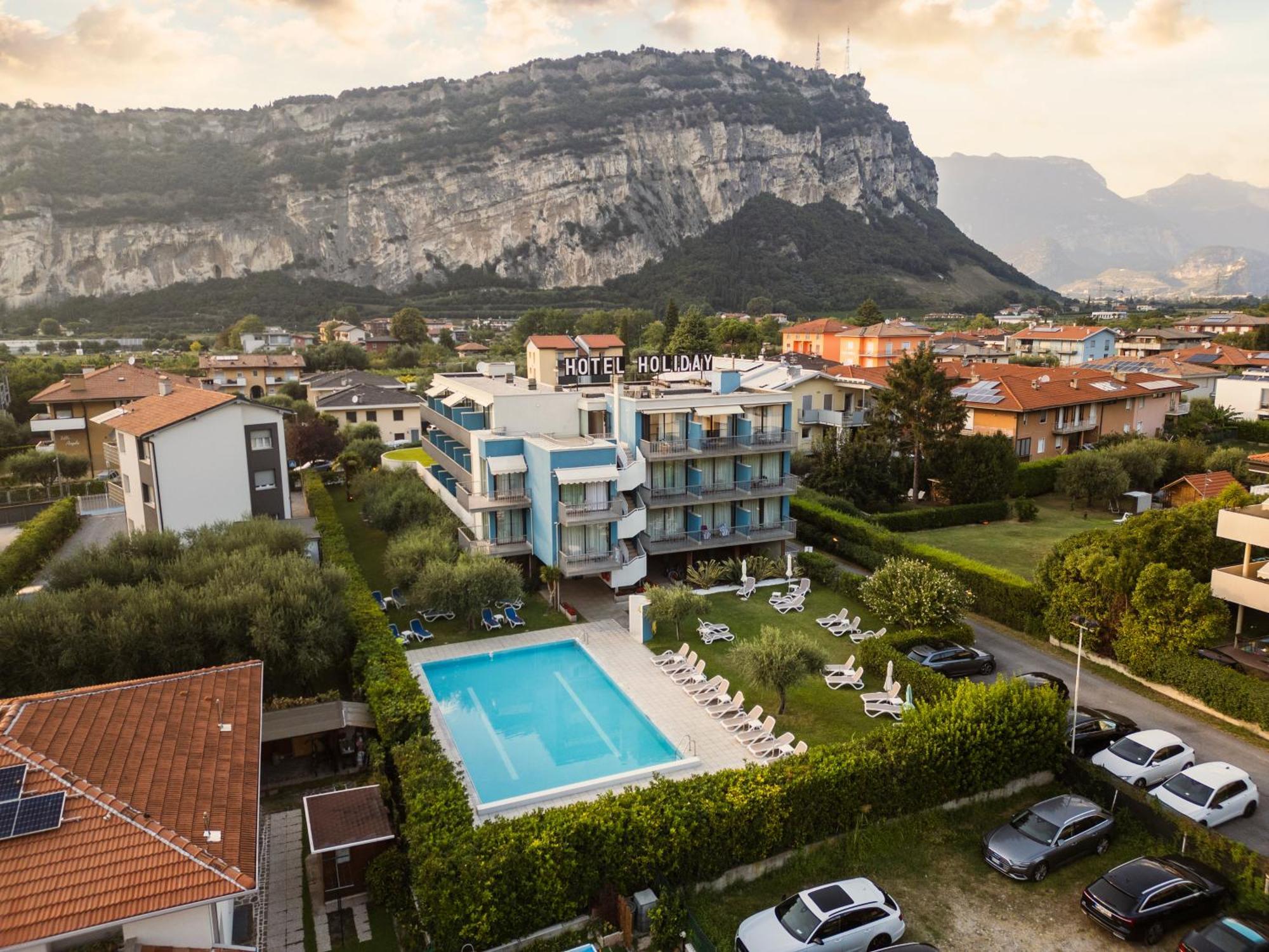 Hotel Holiday Sport & Relax Torbole Sul Garda Zewnętrze zdjęcie