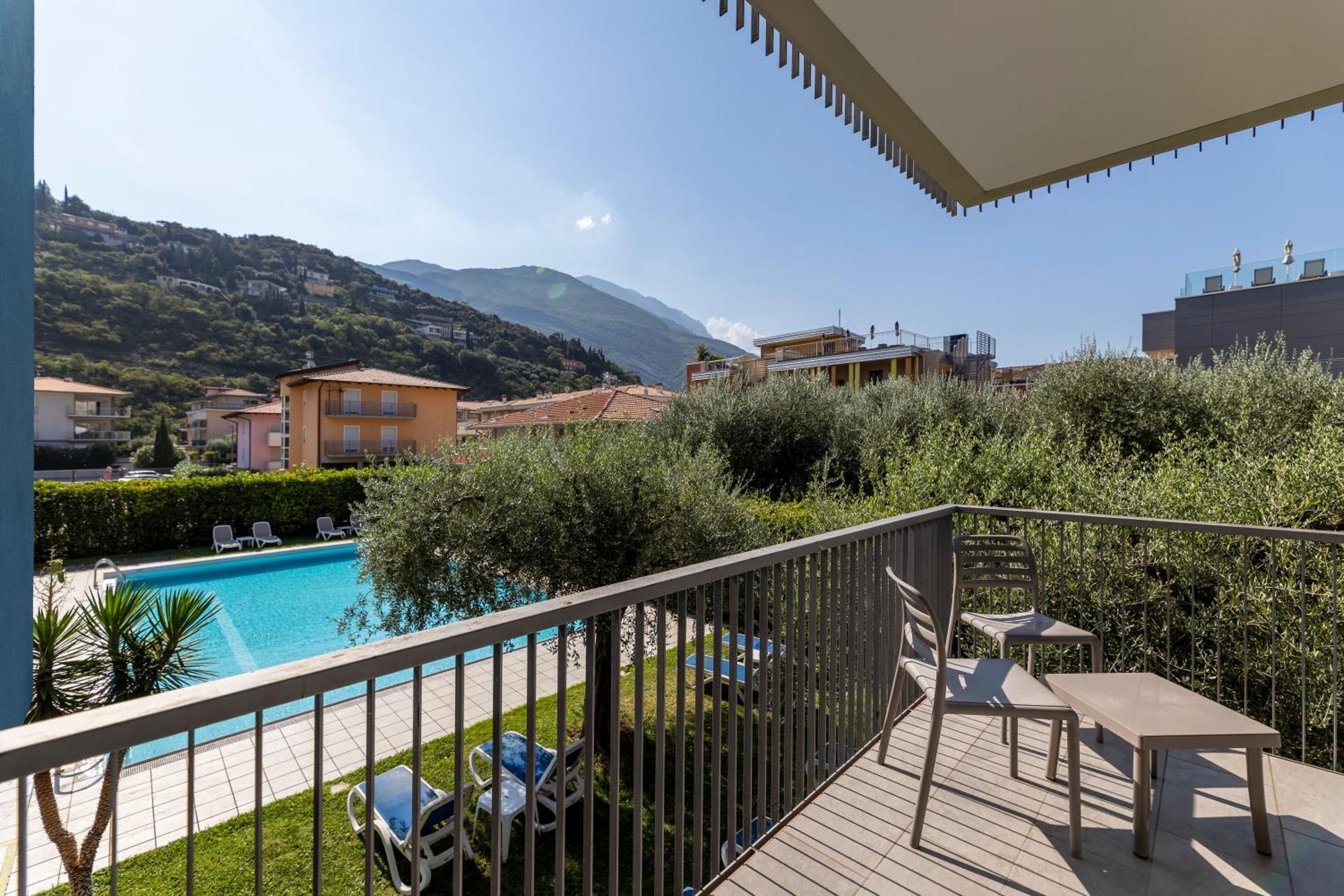 Hotel Holiday Sport & Relax Torbole Sul Garda Zewnętrze zdjęcie